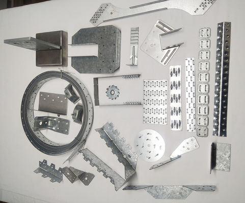 H2.5A 오른쪽 타이 18-Gauge 가연형 중량 허리케인 스트랩 및 라프터 목재용 타이